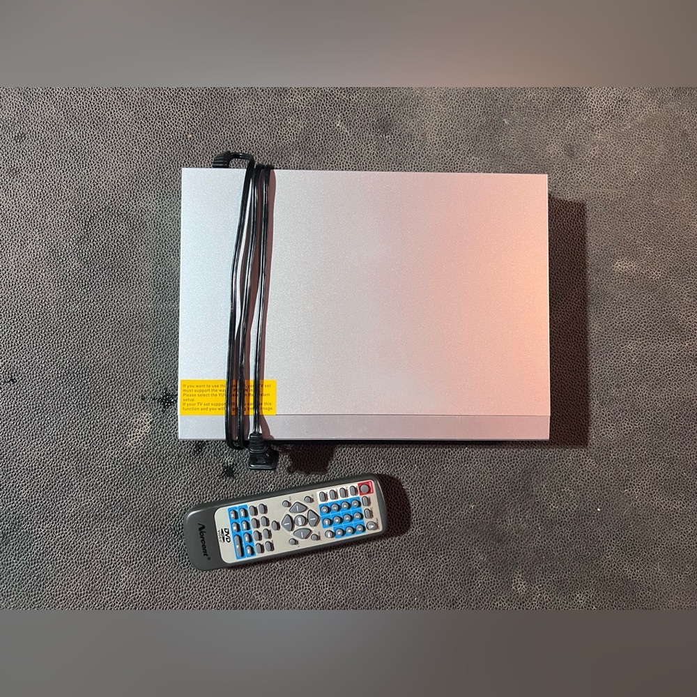 Norcent - DVD Player with Remote